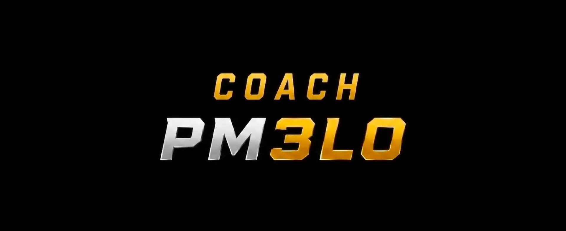 Marque COACH PM3LO en lettres blanches et or